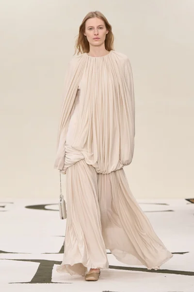 Look 56